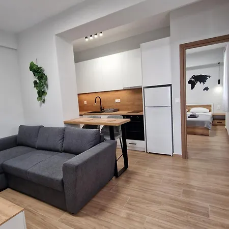 Pythagora Apartment *