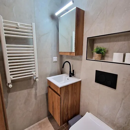 Apartment Pythagora *